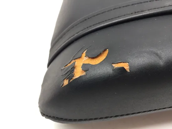 Rear Passenger Seat Back Pad Cushion 2002 Kawasaki Ninja ZX12R ZX1200B 3265 x