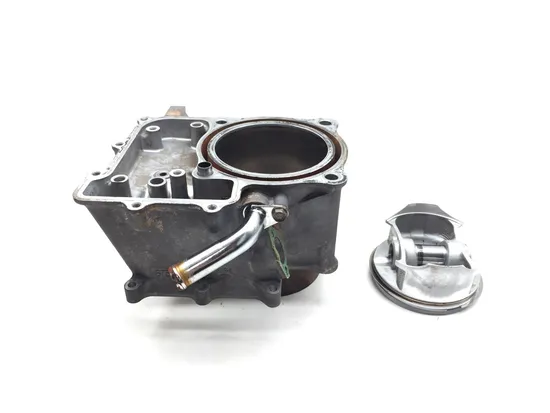 Engine Cylinder Jug W Piston 2010 Honda Big Red 700 MUV700 3274