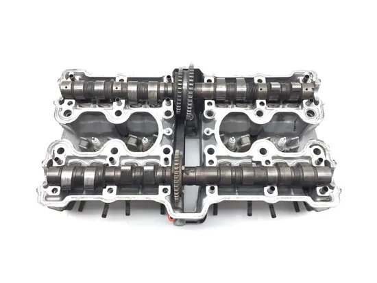 Engine Cylinder Head Complete W Valves 1979 Honda CB750K 750 Four 3276 PARTS