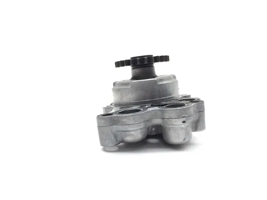 Engine Oil Pump Assembly 1979 Honda CB750K 750 Four 3276