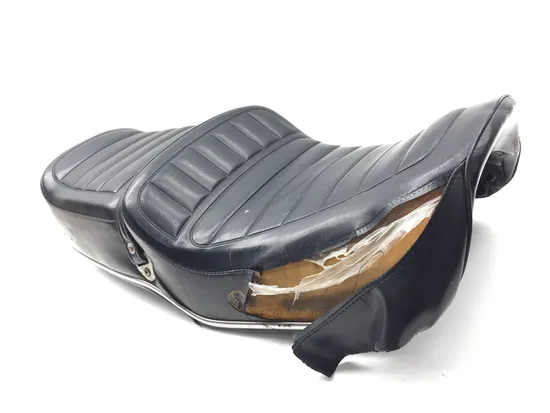 Seat 1979 Honda CB750K 750 Four 3276 x