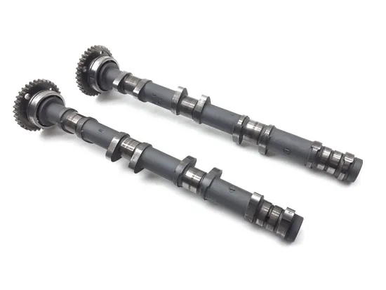 Engine Cylinder Head Complete W Cams Valves 1998 Suzuki GSXR600 3277 x