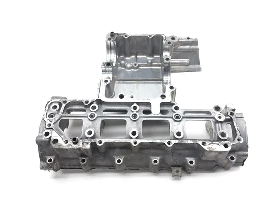 Upper Lower Center Cases Case 1998 Suzuki GSXR600 3277