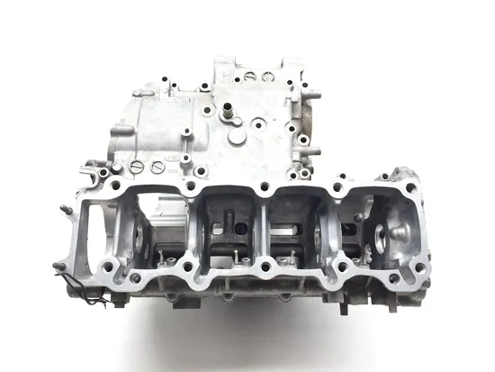 Upper Lower Center Cases Case 1998 Suzuki GSXR600 3277