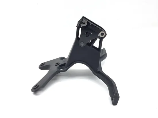 Front Upper Fairing Stay Bracket Mount 1998 Suzuki GSXR600 3277 x