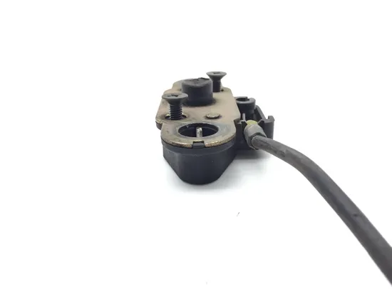 Rear Seat Trunk Latch 1998 Suzuki GSXR600 3277