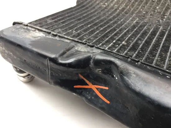 Engine Radiator Cooling 1998 Suzuki GSXR600 3277 x