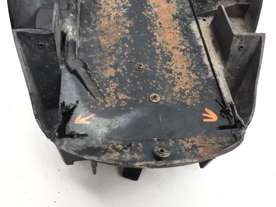 Rear Battery Tail Under Tray Cover 1998 Suzuki GSXR600 3277 x