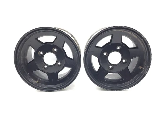 12 Rear Wheel A 2006 Yamaha Rhino 660 YXR660FA 4x4 3283 x