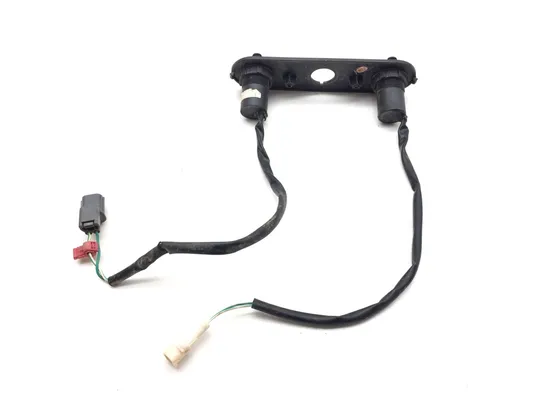 12 Volt Outlet 2022 CF-Moto ZFORCE 950 HO Sport 3285