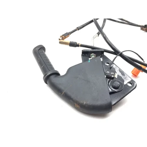 Rear Emergency Parking Brake 2022 CF-Moto ZFORCE 950 HO Sport 3285 2