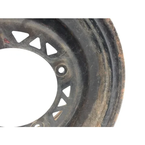 12 Front Wheel B 2006 Polaris Ranger 500 4X4 3286 x 2