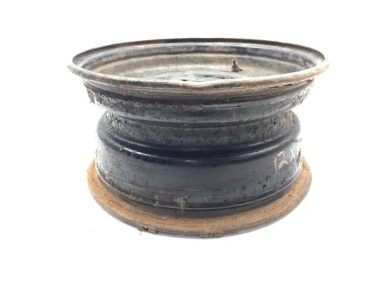 12 Front Wheel B 2006 Polaris Ranger 500 4X4 3286 x