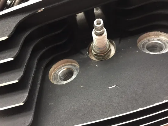 Engine Cylinder Head Complete Front 2005 Harley Dyna Low Rider EFI FXDLI 3282 x