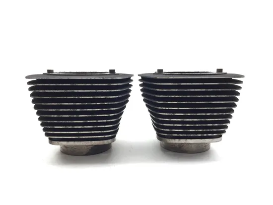 Front Rear Cylinder Jugs w Pistons 2005 Harley-Davidson Dyna Low Rider EFI 3282x