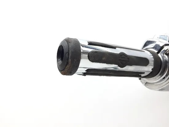 Aftermarket Handle Bars w Cables 2005 Harley-Davidson Dyna Low Rider EFI 3282 x