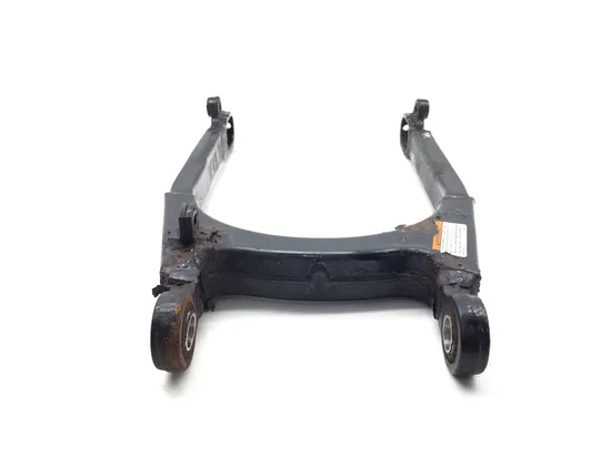 Swing Arm Swingarm 2009 Harley-Davidson Sportster 1200 Custom XL1200C 3293 x 5