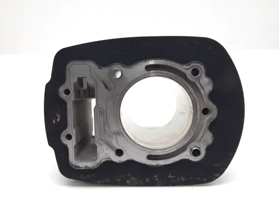 Engine Cylinder Jug W Piston Rear 2005 Victory Vegas 3294x 9