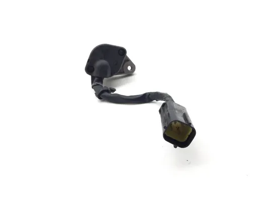 Lockset Ignition Key Gas Cap 2005 Victory Vegas 3294x