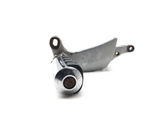 Left Right Set Passenger Peg Bracket 2005 Victory Vegas 3294x