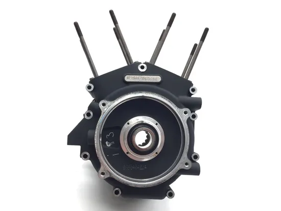 Engine Left Right Center Cases 2004 Harley-Davidson Road King EFI FLHRI 3304