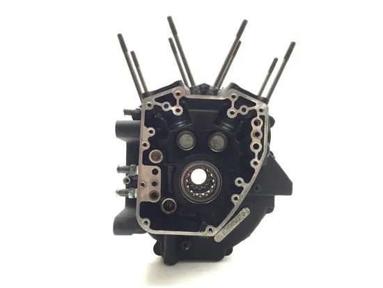 Engine Left Right Center Cases 2004 Harley-Davidson Road King EFI FLHRI 3304