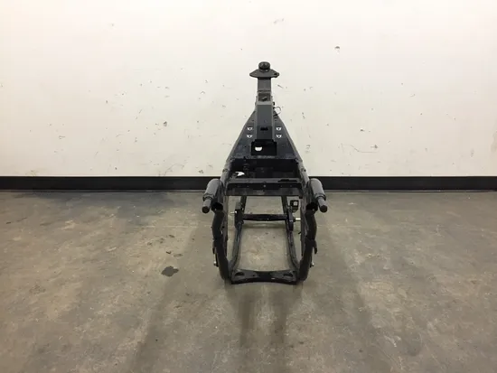 Main Frame Chassis 2004 Harley-Davidson Road King EFI FLHRI 3304