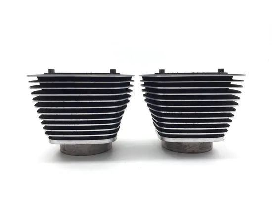 Front Rear Cylinder Jugs w Pistons 2004 Harley-Davidson Road King EFI FLHRI 3304