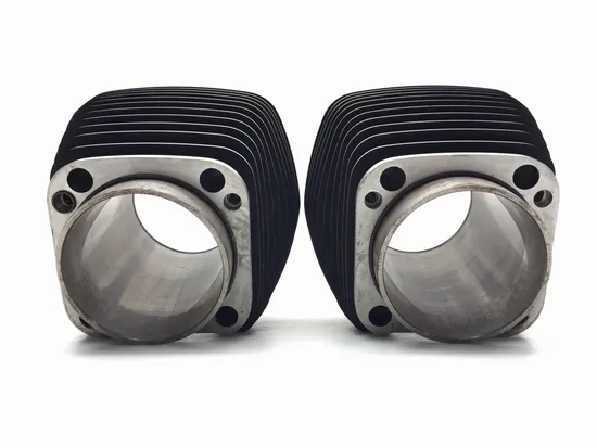 Front Rear Cylinder Jugs w Pistons 2004 Harley-Davidson Road King EFI FLHRI 3304