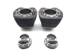 Front Rear Cylinder Jugs w Pistons 2010 Harley Dyna Wide Glide FXDWG 3300x