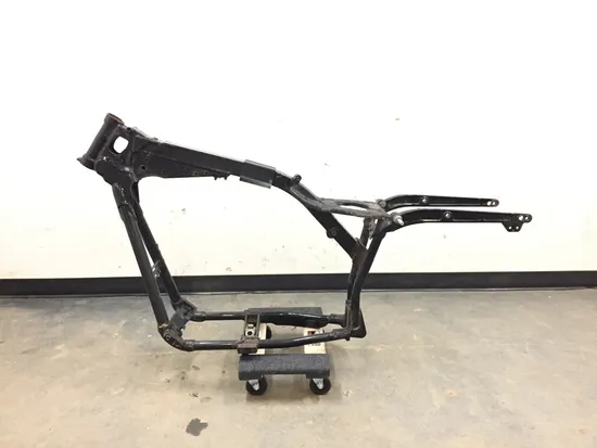Main Frame Chassis 2010 Harley Dyna Wide Glide FXDWG 3300x