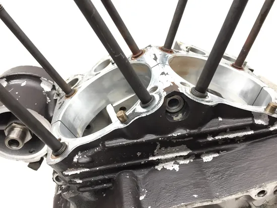 Engine Left Right Center Cases 1995 Harley-Davidson Sportster 883 XLH883 3308 x 11