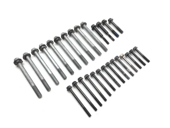 Upper Lower Center Cases Case Bolts 2000 Yamaha YZF R1 3309