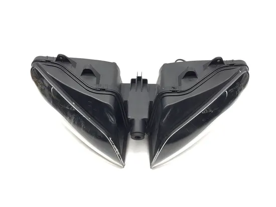 Headlight Front Headlamp 2000 Yamaha YZF R1 3309