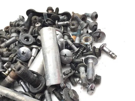 Misc Bolt Kit 2000 Yamaha YZF R1 3309