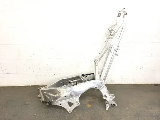 Main Frame Chassis CLN Ready To Go 2000 Yamaha YZF R1 3309
