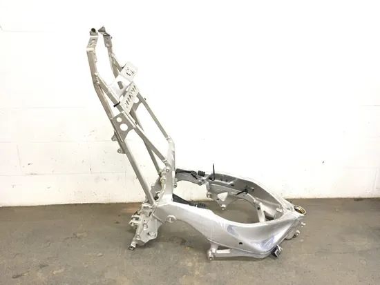 Main Frame Chassis CLN Ready To Go 2000 Yamaha YZF R1 3309