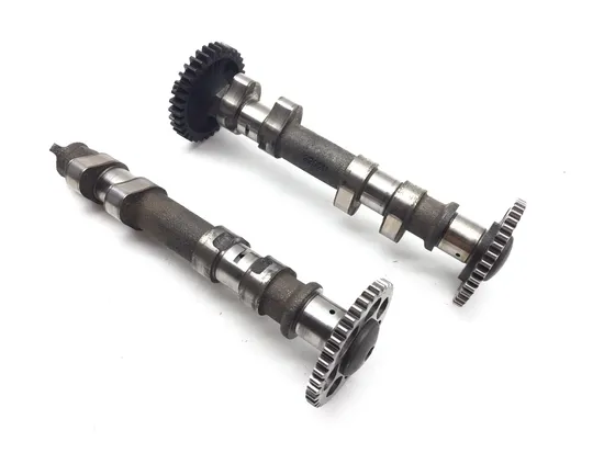 Engine Cylinder Head Complete W Valves 2008 BMW F800ST 3301