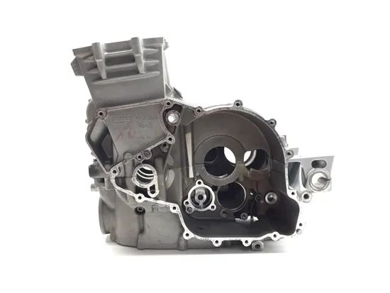 Upper Lower Center Cases Case 2008 BMW F800ST 3301 x