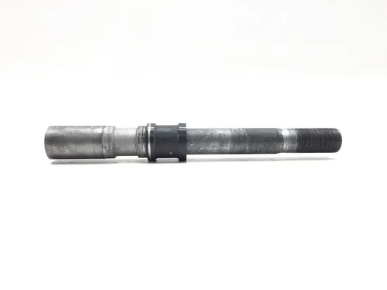 Front Wheel Axle 2008 BMW F800ST 3301