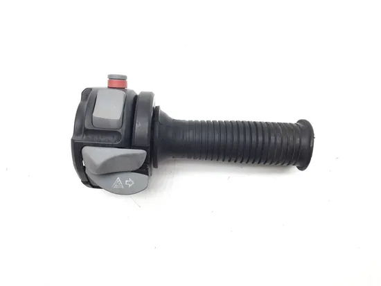 Right Control Switch 2008 BMW F800ST 3301 x