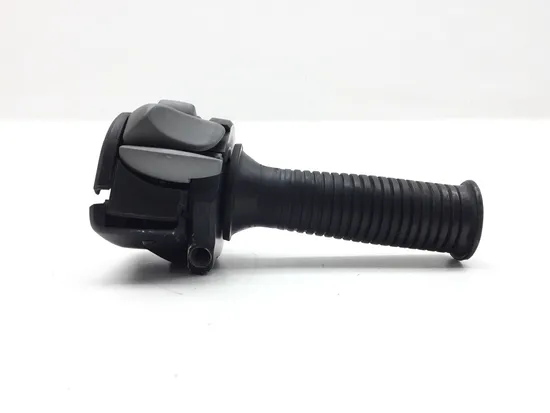 Right Control Switch 2008 BMW F800ST 3301 x