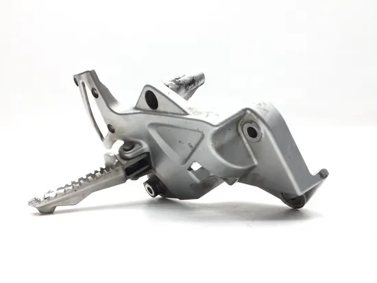 Right Rearset Brake Bracket Foot Peg 2008 BMW F800ST 3301 x