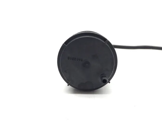 Air Canister 2008 BMW F800ST 3301