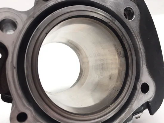 Engine Cylinder Jug W Piston Front 2005 Suzuki Boulevard C50 3310