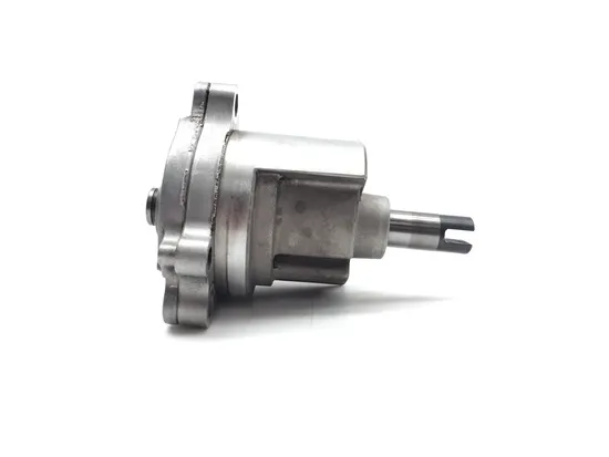 Engine Oil Pump Assembly 2005 Suzuki Boulevard C50 3310