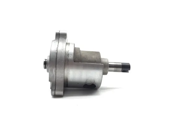 Engine Oil Pump Assembly 2005 Suzuki Boulevard C50 3310