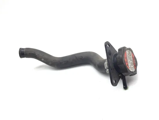 Engine Radiator Cooling Hoses 2005 Suzuki Boulevard C50 3310