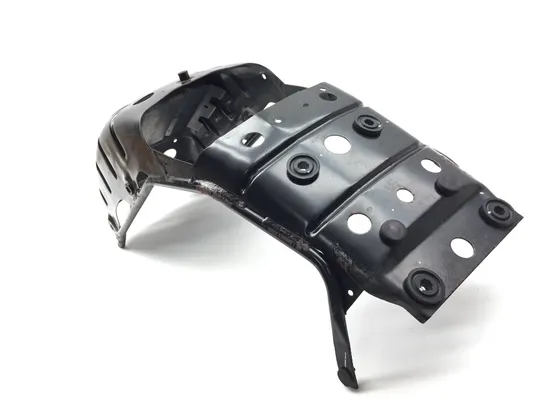 Rear Fender Stiffner 2005 Suzuki Boulevard C50 3310 x