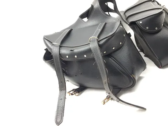 Saddlebags 2005 Suzuki Boulevard C50 3310 x